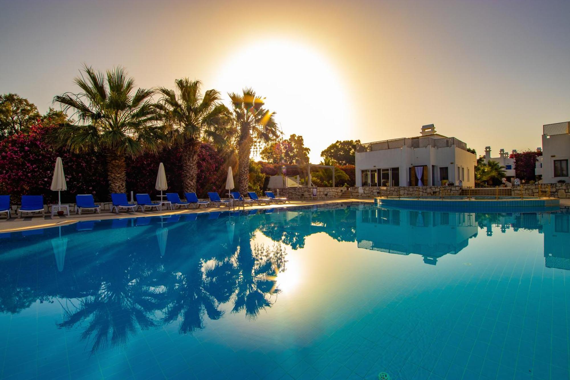 Ladonia Hotels Zemda Guemuesluek 外观 照片