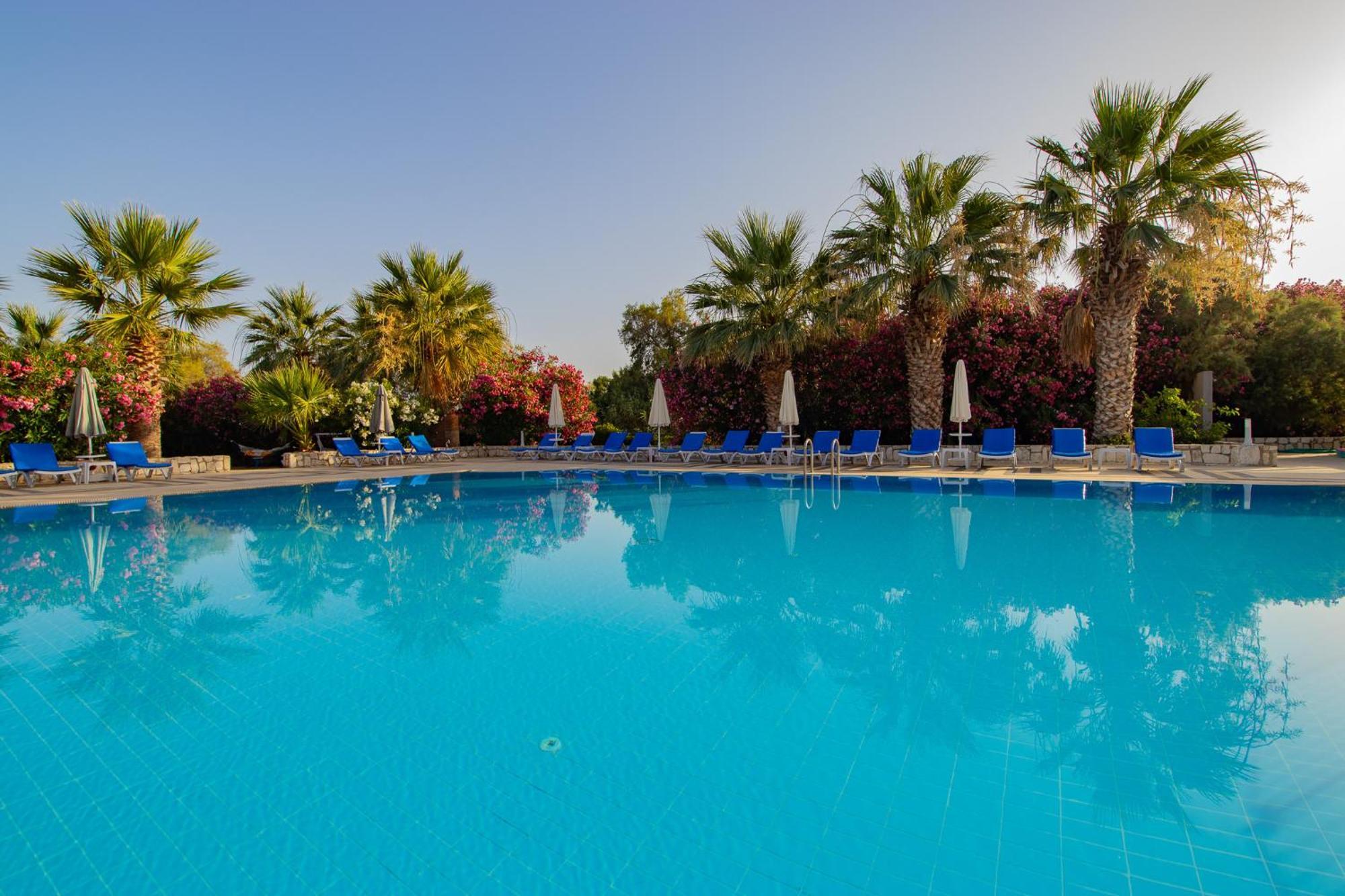 Ladonia Hotels Zemda Guemuesluek 外观 照片
